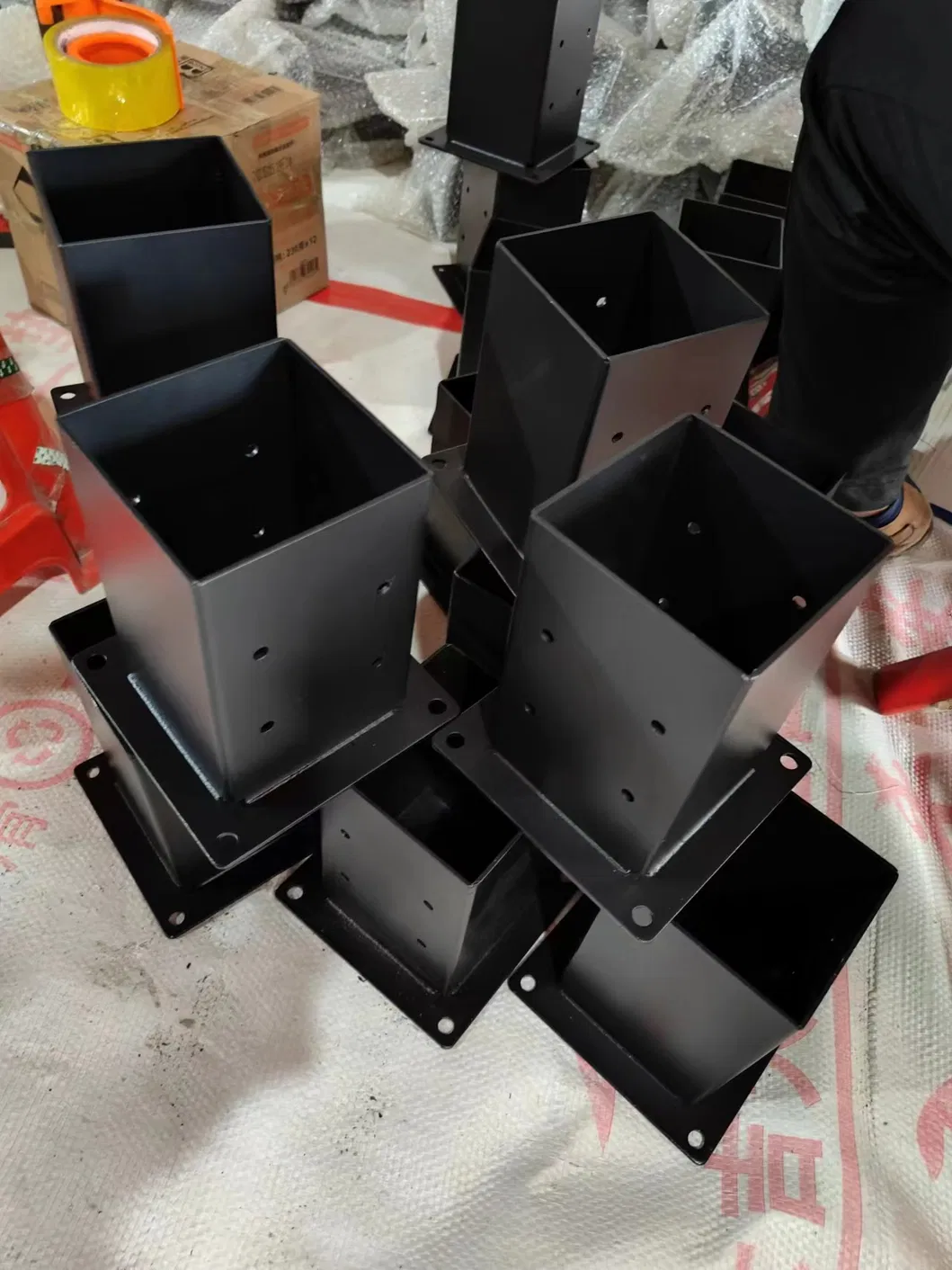 Kit Soporte de Madera Elevado Carpinter&iacute;a para P&eacute;rgola 4' X 4' 
