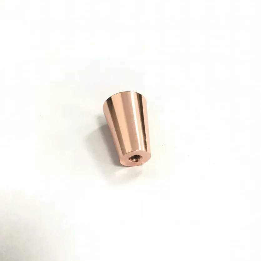 Muebles macizos Herrajes para cocina Perilla para cajones Cromo y negro mate y lat&oacute;n Perilla del tir&oacute;n del caj&oacute;n del hardware de la cocina de 