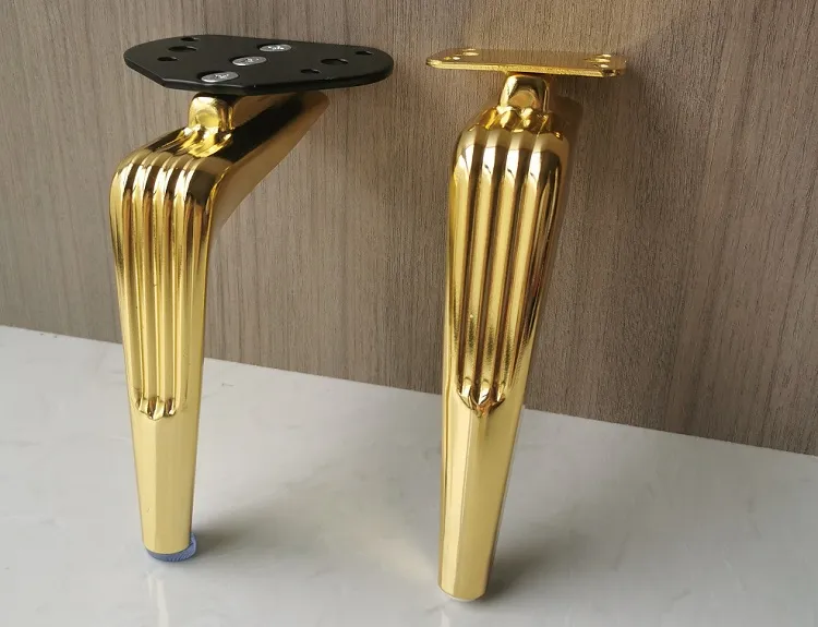 Patas de cama de metal dorado 