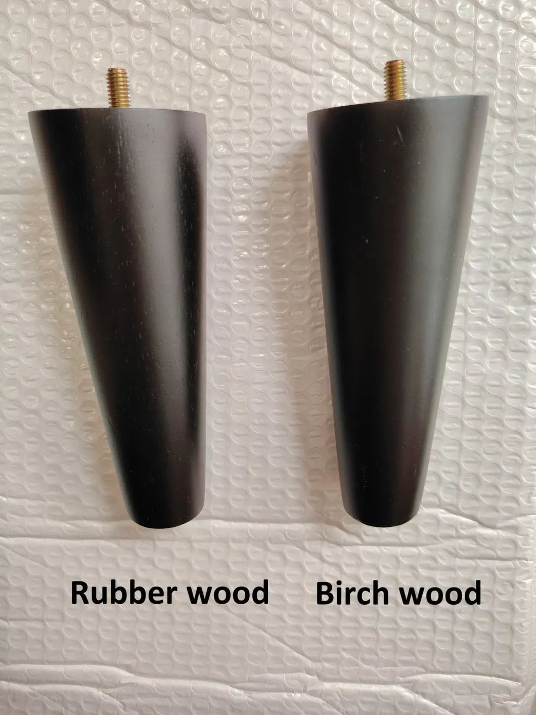 de 250 mm Patas de sof&aacute; de madera con textura clara y bien estructurada de 250 mm Patas de 