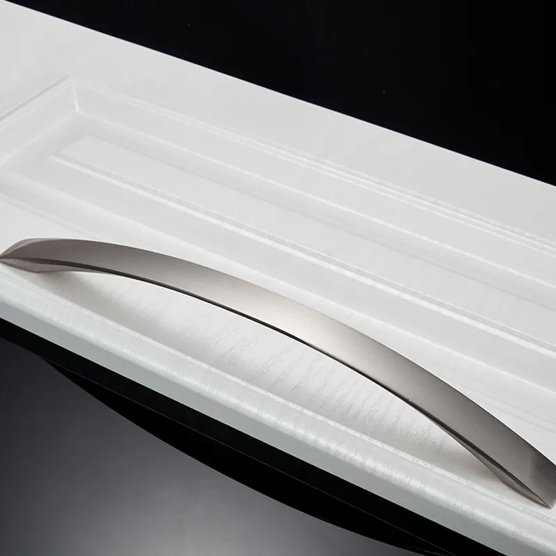 cocina de n&iacute;quel cepillado de aleaci&oacute;n de aluminio Manija de hardware de fundici&oacute;n a presi&oacute;n de aluminio Manija de gabinete de cocina de n&iacute;quel 
