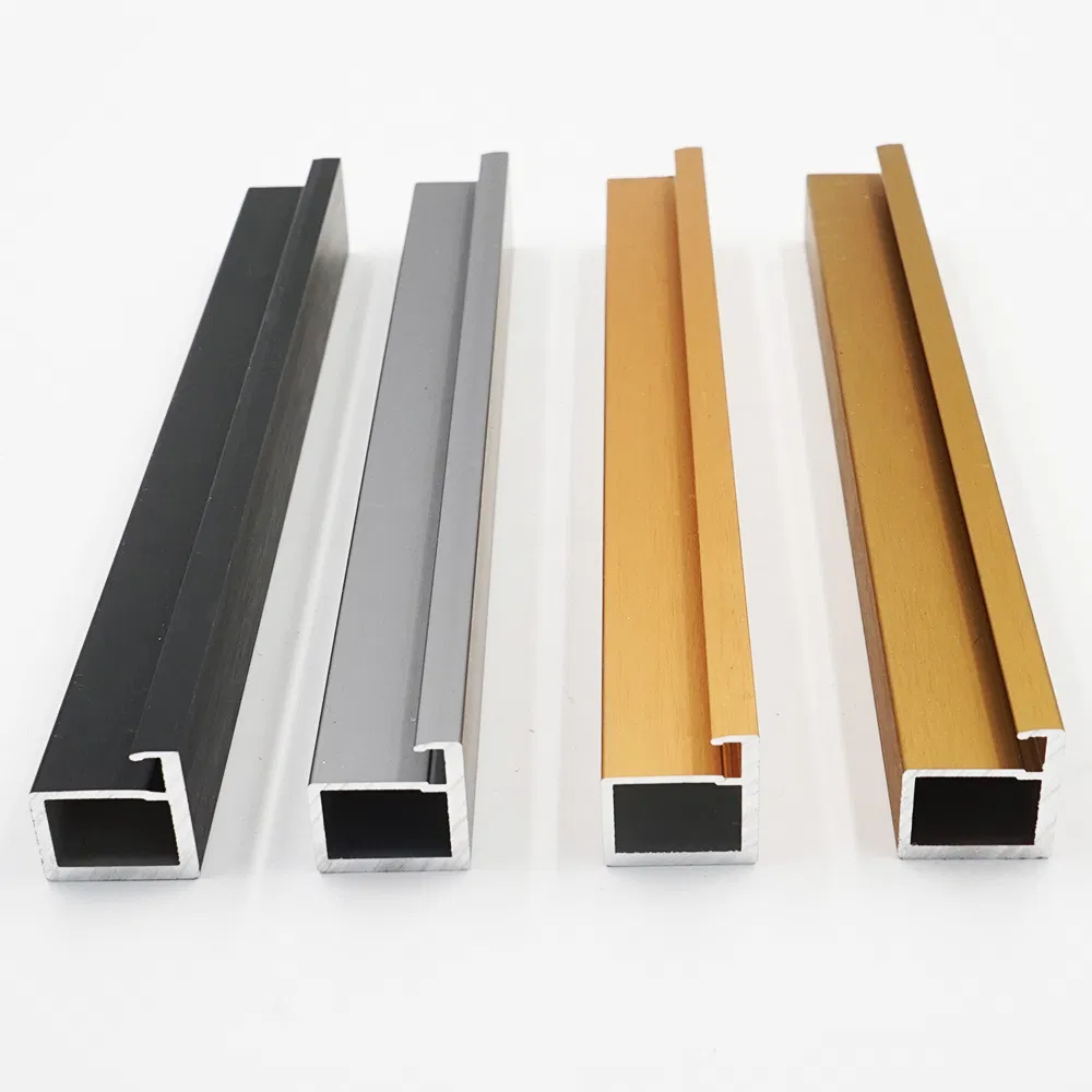 Puerta abatible de vidrio con marco de aluminio para vestidor