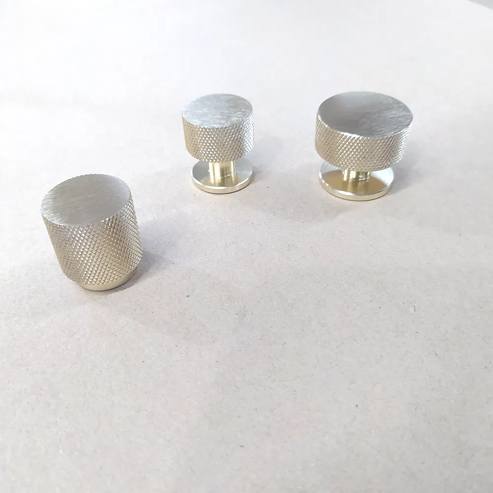 con estr&iacute;as de perfil de aluminio en 