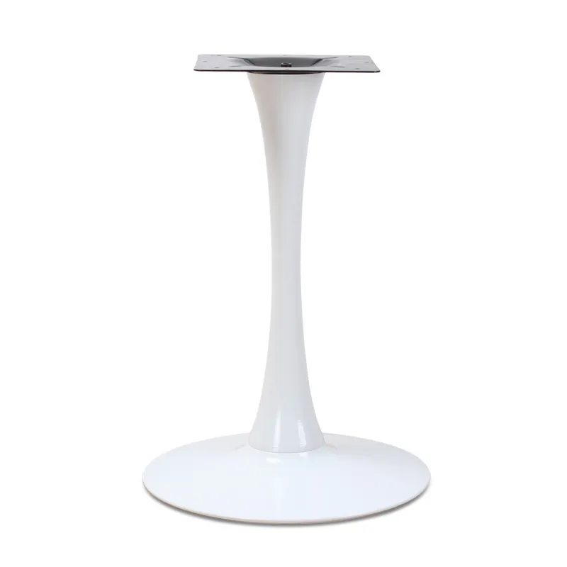 La m&aacute;s nueva base de mesa de comedor de trompeta de hierro blanco 